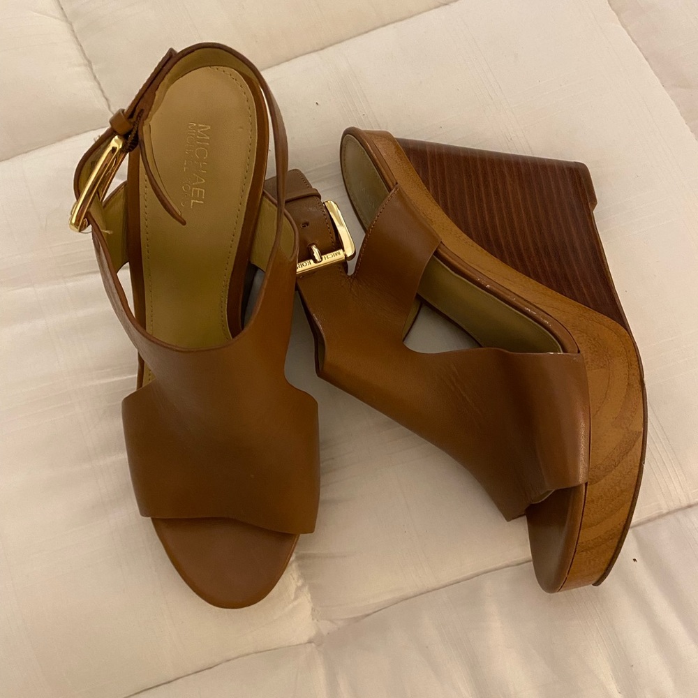 Michael Kors Wedges Size 7.5